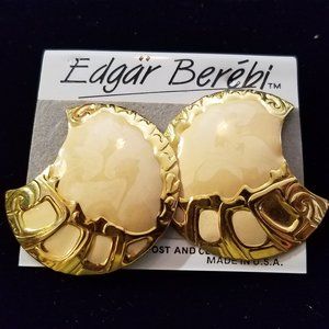 New Edgar Berebi Shell Style Earrings Pretty